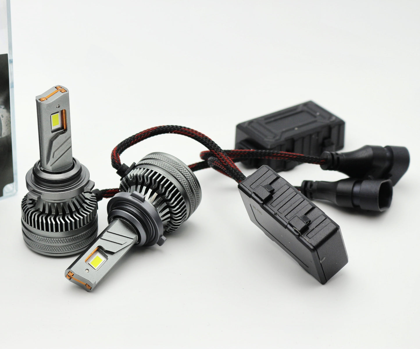 LED крушки HB4 BRILUMI ZENITH 200W CANBUS 6000K – Ярка Светлина